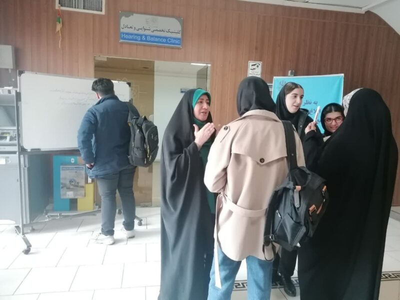 دانشکده توانبخشی میزبان برنامه فرهنگی «دیوار آزاد» با محوریت حجاب شد