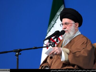 ملت ایران در راه پیروزی نهایی / علی رغم هزینه ها و خسارتهای جبهه حق شک نکنید سرانجام ایستادگی ها شکست دشمنان است