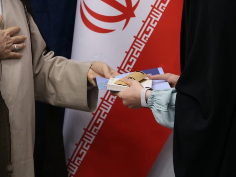 مراسم تجلیل از خادمان هیات دانشجویی مکتب الشهدا انجمن اسلامی ۱۳۴۸