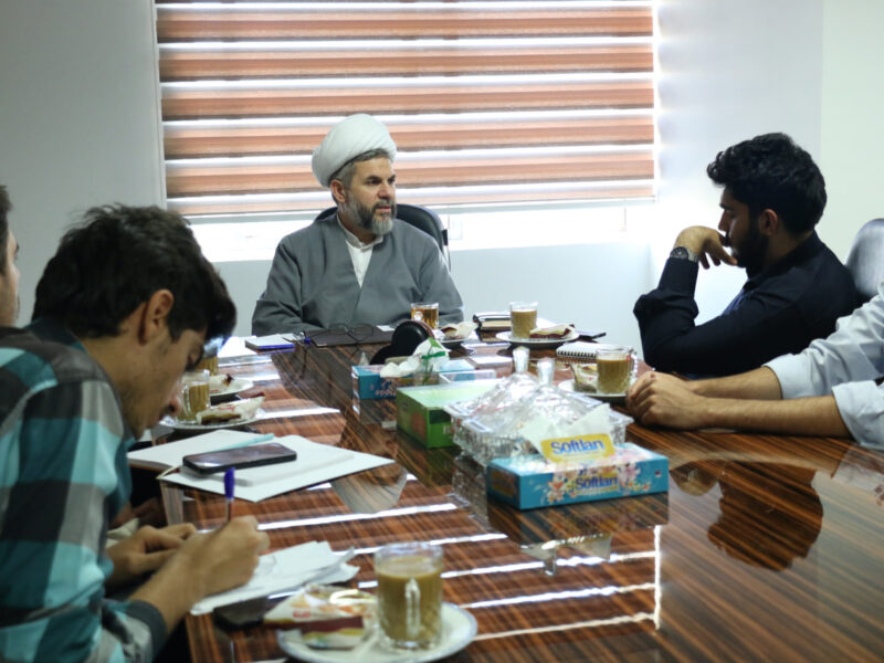 نشست هم اندیشی تشکل های دانشجویی با مسئول نهاد رهبری دانشگاه