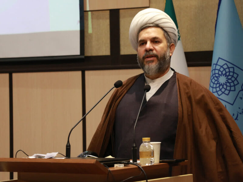 الگوی سوم زن، پاسخی جدی به تحجر و نگاه مصرف‌گرایانه غرب است